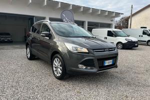 Ford Kuga 2.0 TDCI 150 CV S&S 4WD Powershift Titan