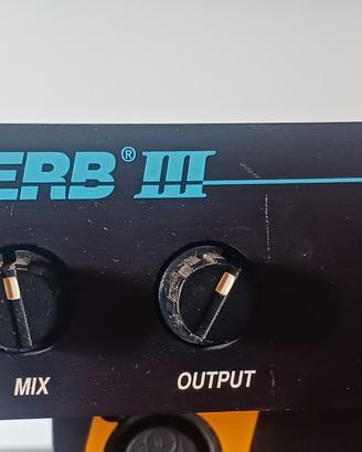 Alesis Midiverb III