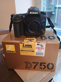 Nikon D750 solo corpo