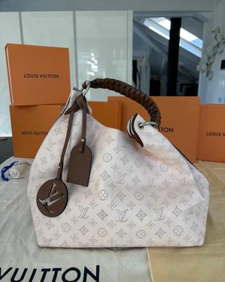 LOUIS VUITTON BORSA CARMEL IN PELLE MAHIMA