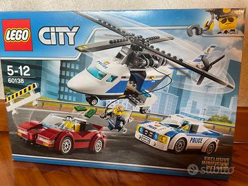 Lego City 60138