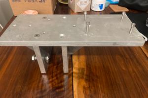 Piastra supporto motore elettrico