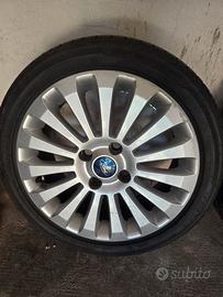Cerchi con gomme nuove ford fiesta