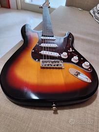 Chitarra elettrica ST-62 RW SB Stratocaster