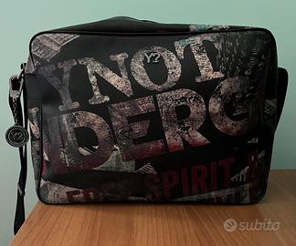 Borsa ynot tracolla