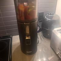 Hurom H400 Slow Juicer