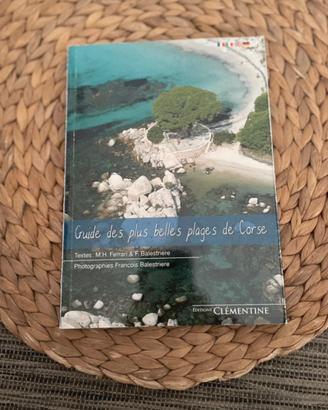 Libro guida sulle spiagge della Corsica