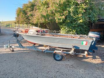 Barca 4.5mt + motore Yamaha 25 + carrello