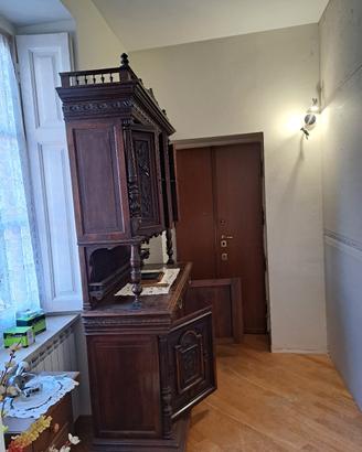 mobile e tavolo antico 