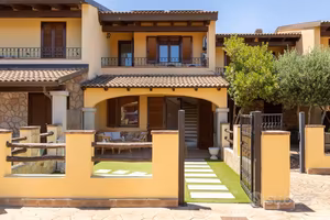 Villetta con giardino a due passi dal mare