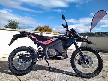 Cross 50 elettrico km0