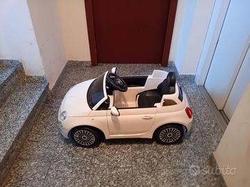 Macchinina elettrica fiat 500