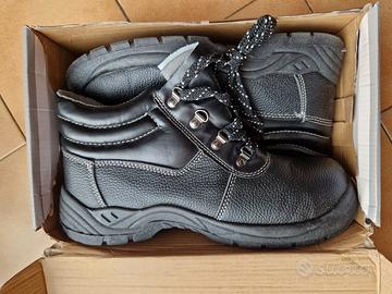 Scarpe antinfortunistiche