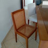 Tavolo con sedie
