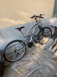 Bici 26 MTB Hogan FULL biammortizzata 18 velocità