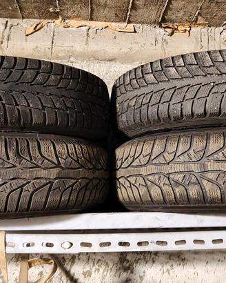 4 cerchi acciai con gomme invernali per Fiat Panda