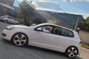 Golf serie 6 TDI 2.0  DSG del 2010
