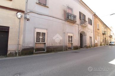 CASA DI CORTE A CASERTA