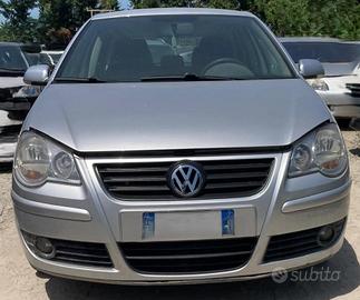 RICAMBI USATI AUTO VOLKSWAGEN Polo 4° Serie POLO