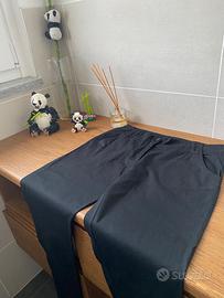 Pantaloni neri da lavoro