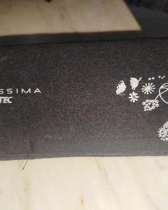 mini piastra per capelli marca IMETEC 
