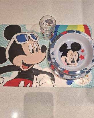 set piatti+bicchiere+tovaglietta Disney Topolino 