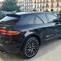 PORSCHE Macan, 2.0 T 265cv km 43.000 Nuovo modello