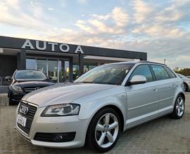 AUDI A3 SPB 2.0 TDI quattro AMBITION S-LINE
