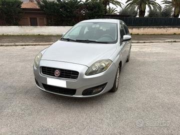 Fiat Croma 1.9 Multijet Emotion