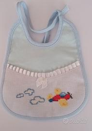 Bavaglino ricamato