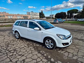 Opel Astra GPL