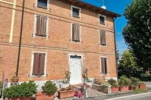 Casa a schiera con giardino ad Alseno (PC)