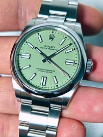 Rolex OP 41mm pistacchio 134300 04/2026 full ITA