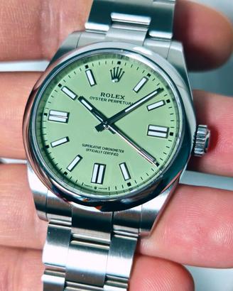 Rolex OP 41mm pistacchio 134300 04/2026 full ITA