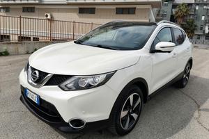 Nissan Qashqai 1.5 dCi TEKNA TETTO PANORAMICO 2017