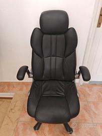 Sedia da ufficio in pelle/sedia per computer.