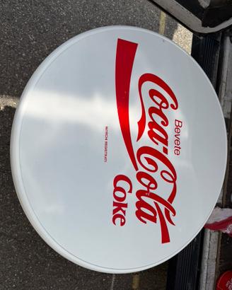 Tavolino rotondo coca-cola