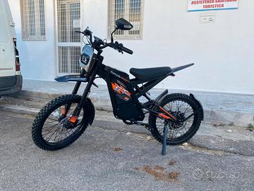 bicicletta GT 2000 E-BIKE