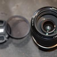 Nikon zoom 43-86 mm   f 3,5 Ai