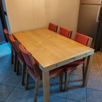Tavolo allungabile + 6 sedie 