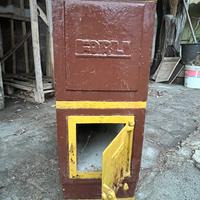 Stufa terracotta maiolica Forli