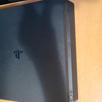 PS4 SLIM 500G 2 JOYSTICK  2 GIOCHI