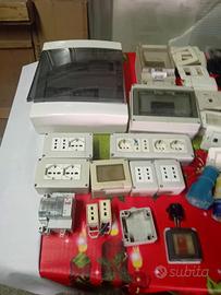 Cassetta Quadro 380 volt + altro materiale