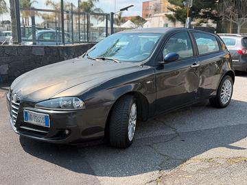 Alfa Romeo 147