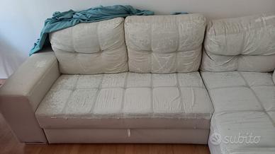 Divano 3 posti con penisola