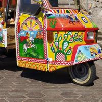 Ape 50 stile siciliano