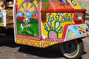 Ape 50 stile siciliano