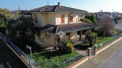 VILLA SINGOLA A MARMIROLO