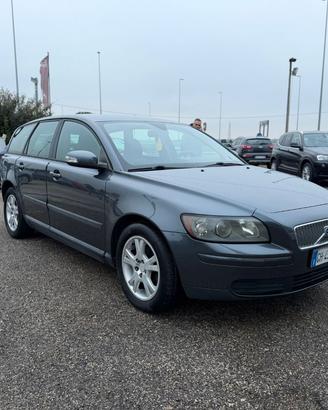 VOLVO V50 1.6 CAT Summum