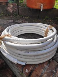 tubo multistrato marca Nicole fluxo 16x2.0